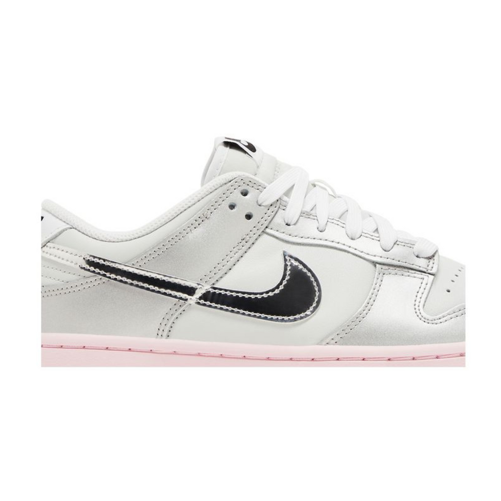 Nike Dunk Low LX 'Photon Dust Pink Foam' (Women)