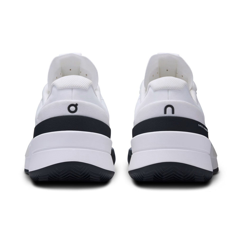 On THE ROGER 'Black White' (Unisex)