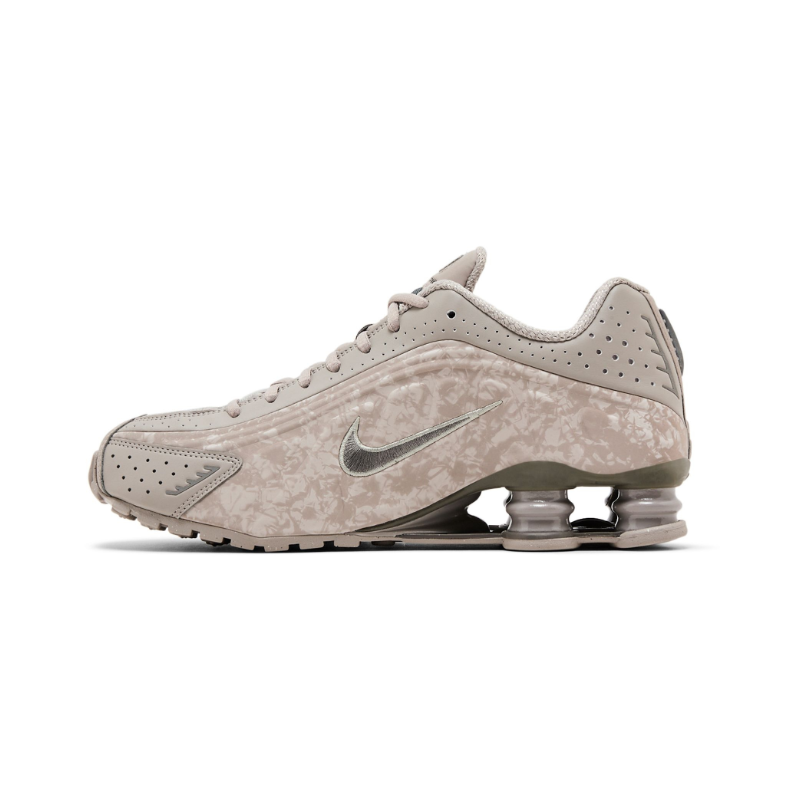 Nike Shox R4 'Flat Pewter Floral' (Women)