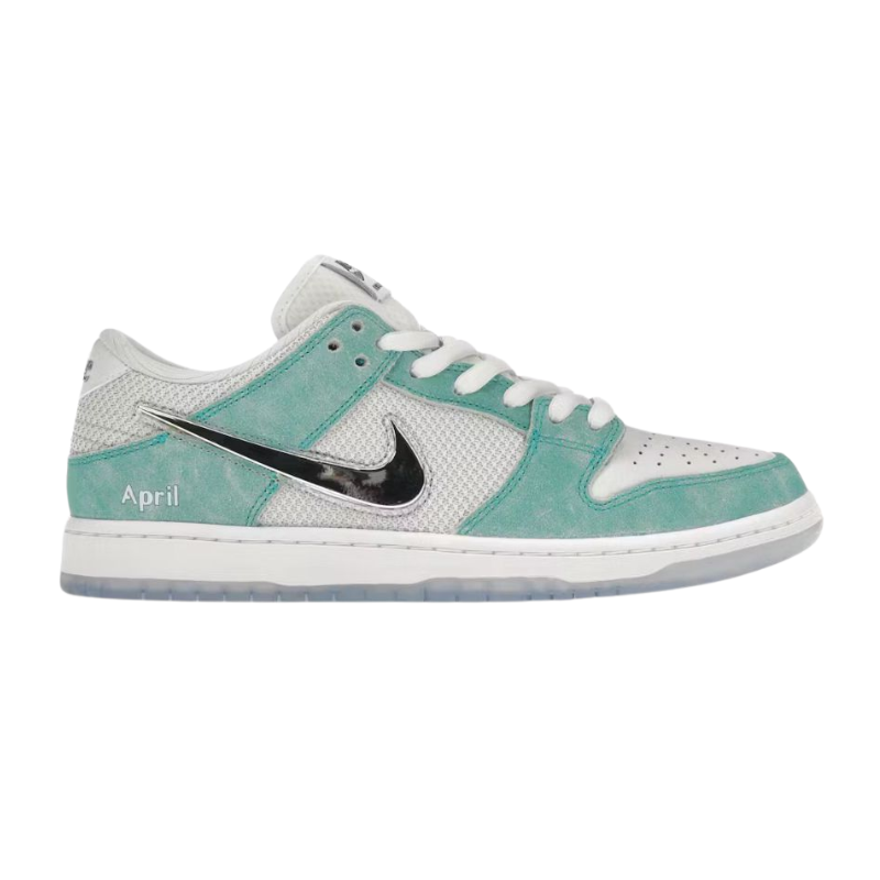 Nike SB Dunk Low x April Skateboards (Women)